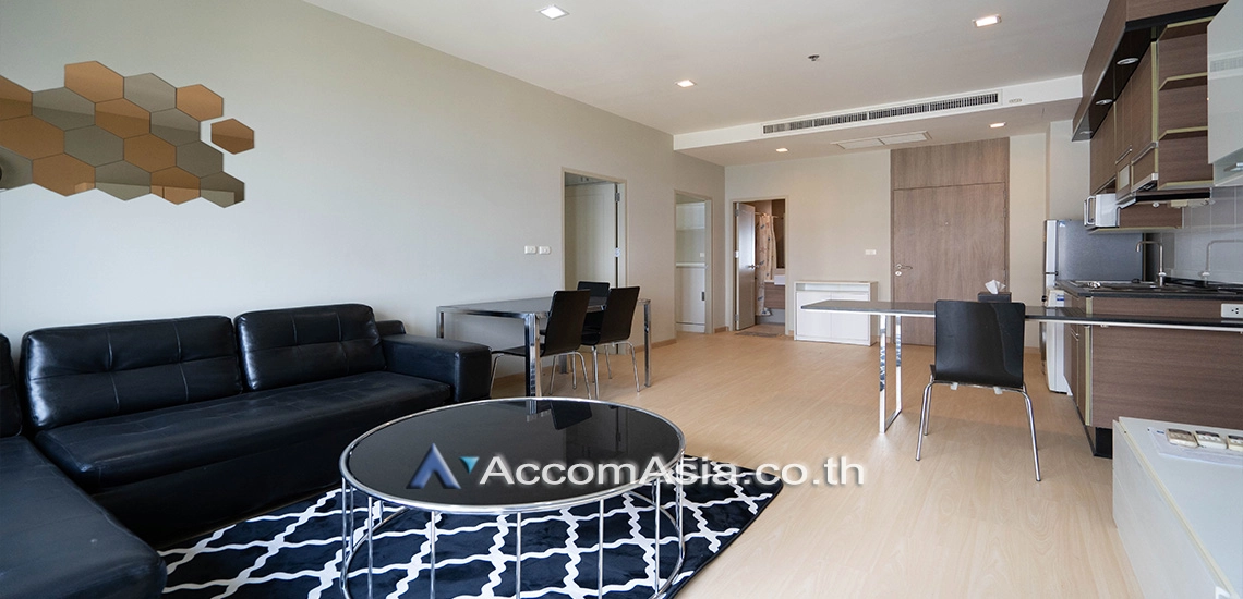unit 2 Bedrooms  Condominium For Rent & Sale in Sukhumvit, Bangkok  near BTS Ekkamai (1517862)