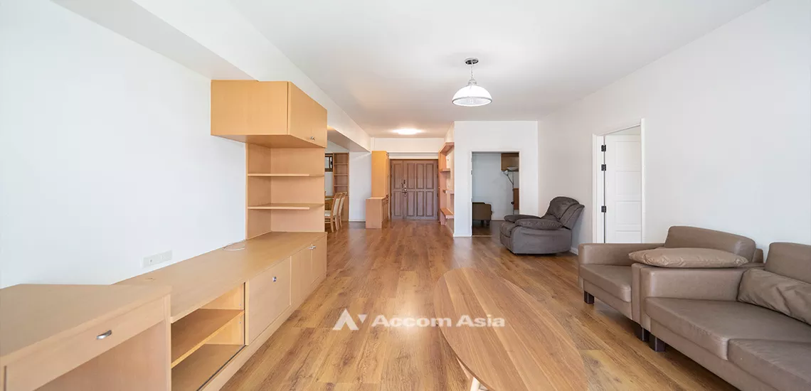 unit 3 Bedrooms  Condominium For Rent & Sale in Sukhumvit, Bangkok  near BTS Phrom Phong (1517868)