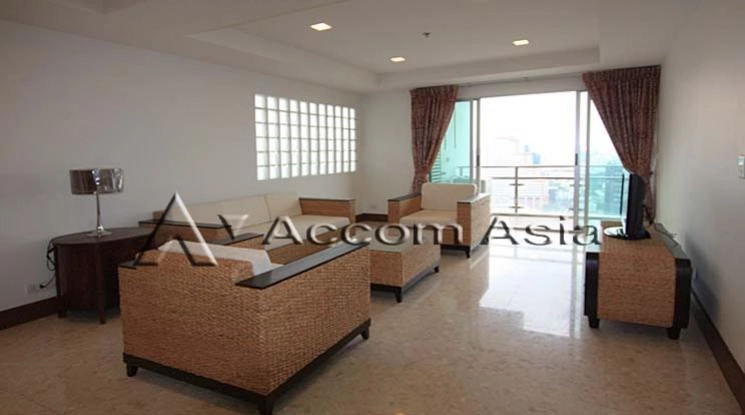  Nusasiri Grand Condo Condominium  2 Bedroom for Rent BTS Ekkamai in Sukhumvit Bangkok