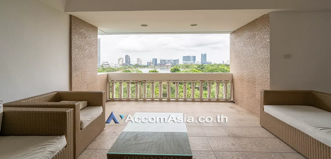 4  3 br Apartment For Rent in Sukhumvit ,Bangkok BTS Asok - MRT Sukhumvit at Family Apartment with Lake View 1517910