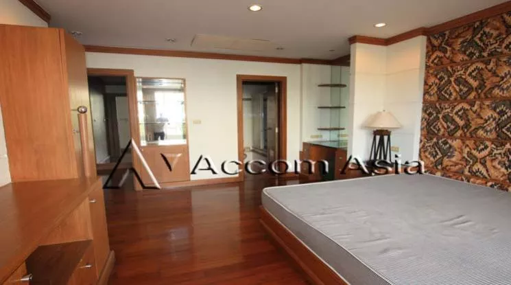 8  2 br Apartment For Rent in Sathorn ,Bangkok BTS Chong Nonsi at Classic Contemporary Style 1417917