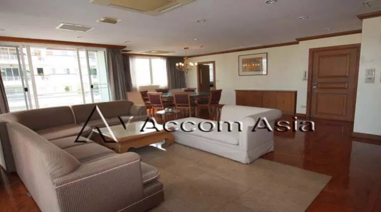  1  3 br Apartment For Rent in Sathorn ,Bangkok BTS Chong Nonsi at Classic Contemporary Style 1417918