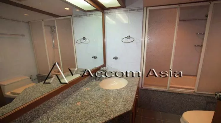 9  3 br Apartment For Rent in Sathorn ,Bangkok BTS Chong Nonsi at Classic Contemporary Style 1417918