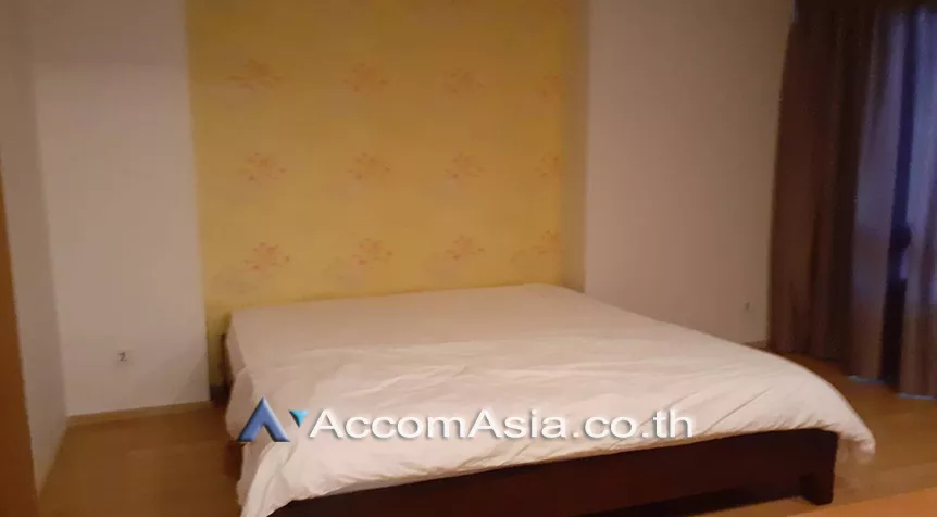 unit 1 Bedroom  Condominium For Rent in Ploenchit, Bangkok  near BTS Ploenchit - MRT Lumphini (1517929)