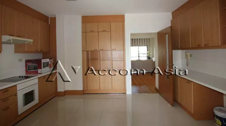 6  3 br Apartment For Rent in Sukhumvit ,Bangkok BTS Thong Lo at Greenery area in CBD 1417941