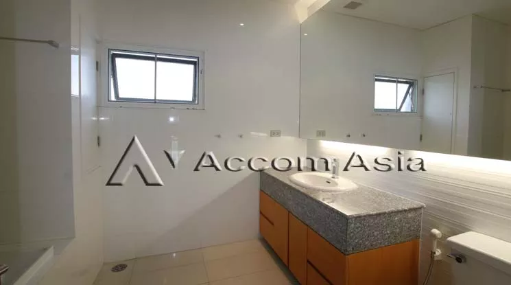 10  3 br Apartment For Rent in Sukhumvit ,Bangkok BTS Thong Lo at Greenery area in CBD 1417941