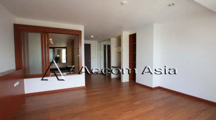 5  4 br Apartment For Rent in Sukhumvit ,Bangkok BTS Thong Lo at Ideal for family living and pet lover 1417946