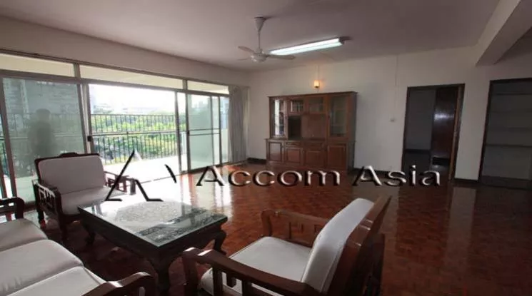 6  3 br Apartment For Rent in Sukhumvit ,Bangkok BTS Thong Lo at Classical Architecture 1417953