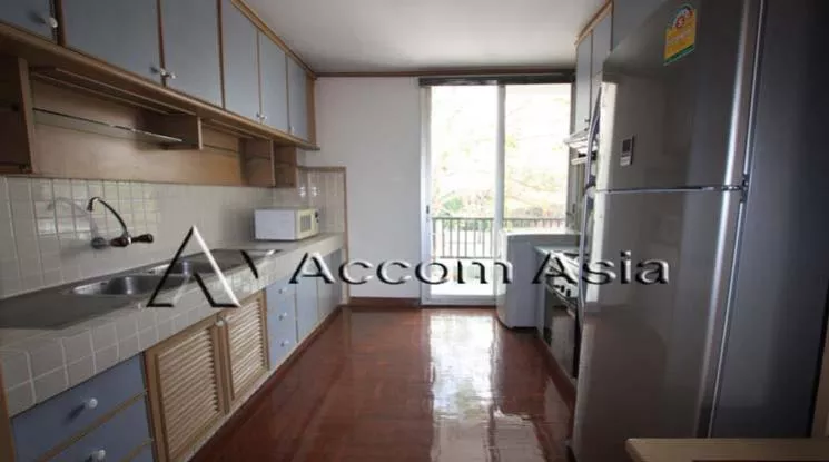 unitPet friendly |  3 Bedrooms  Apartment For Rent in Sukhumvit, Bangkok  near BTS Thong Lo (1417955)