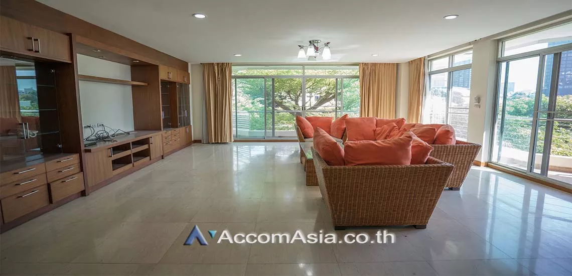  Peaceful environment Apartment  3 Bedroom for Rent BTS Phrom Phong in Sukhumvit Bangkok