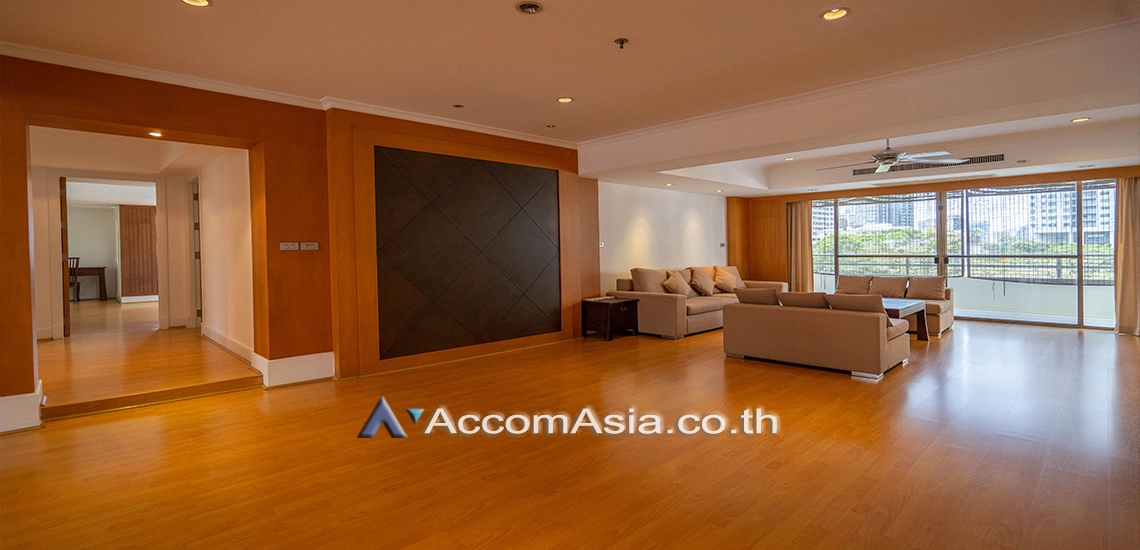 unit 3 Bedrooms  Apartment For Rent in Sukhumvit, Bangkok  near BTS Phrom Phong (1417994)