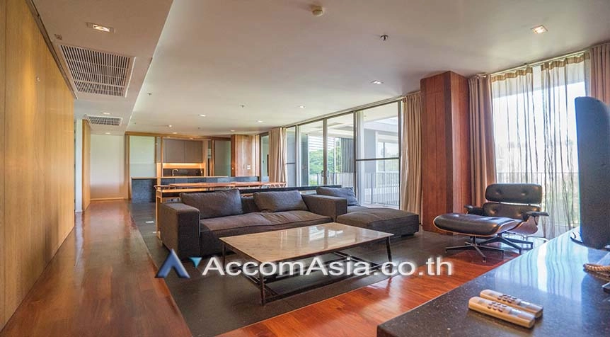 unit 3 Bedrooms  Apartment For Rent in Sukhumvit, Bangkok  near BTS Thong Lo (1418019)