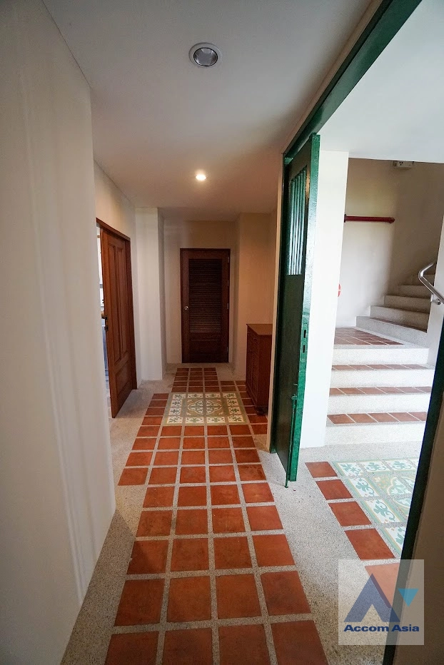 39  3 br Apartment for rent and sale in Sukhumvit ,Bangkok BTS Phrom Phong at The exclusive private living 1418031