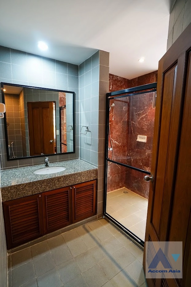 33  3 br Apartment for rent and sale in Sukhumvit ,Bangkok BTS Phrom Phong at The exclusive private living 1418031