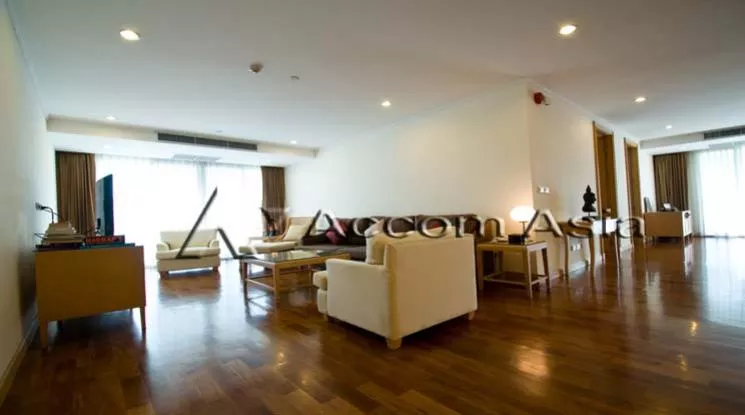  1  3 br Apartment For Rent in Sukhumvit ,Bangkok BTS Phrom Phong at High-quality facility 1518070