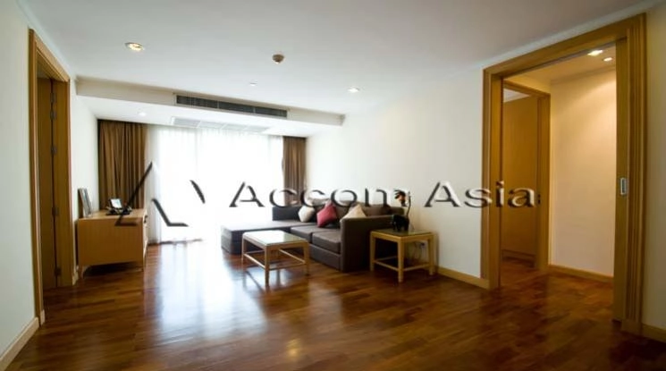  1  3 br Apartment For Rent in Sukhumvit ,Bangkok BTS Phrom Phong at Apartment with Top Facilities, Close to Emshere 1518070