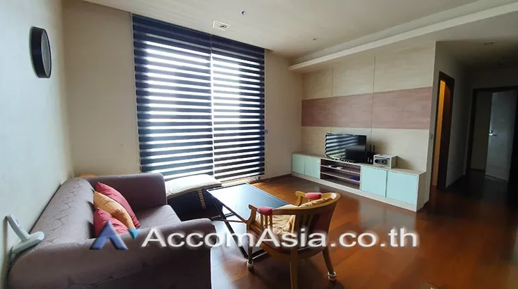  2 Bedrooms  Condominium For Rent & Sale in Sukhumvit, Bangkok  near BTS Thong Lo (1518079)