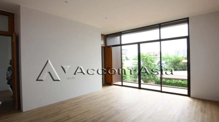 8  3 br House for rent and sale in Sukhumvit ,Bangkok BTS Thong Lo 100058