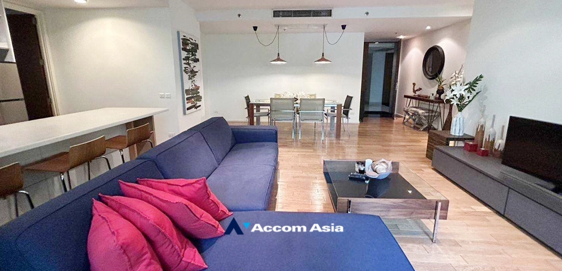  1  3 br Condominium For Rent in Silom ,Bangkok BTS Sala Daeng - MRT Silom at The Legend Saladaeng 1518098