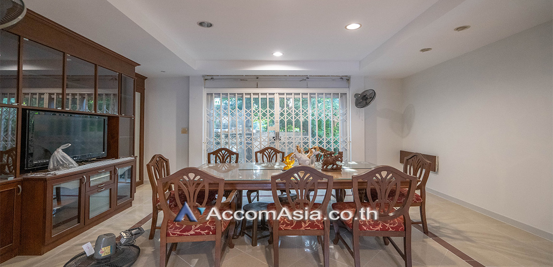 9  4 br House for rent and sale in sukhumvit ,Bangkok BTS Phra khanong 2318119