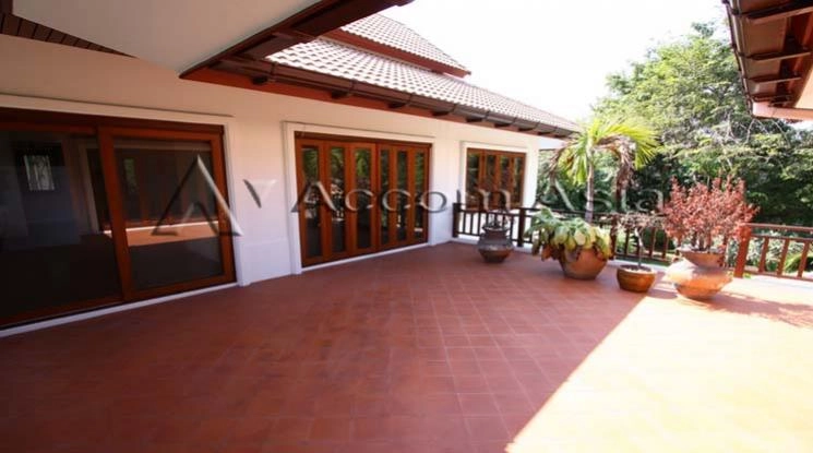 5  4 br House For Rent in New Phetchaburi ,Bangkok ARL Ramkhamhaeng 1918121