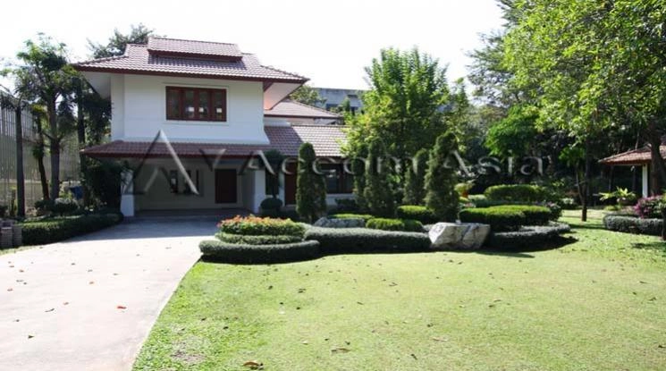 7  4 br House For Rent in New Phetchaburi ,Bangkok ARL Ramkhamhaeng 1918121