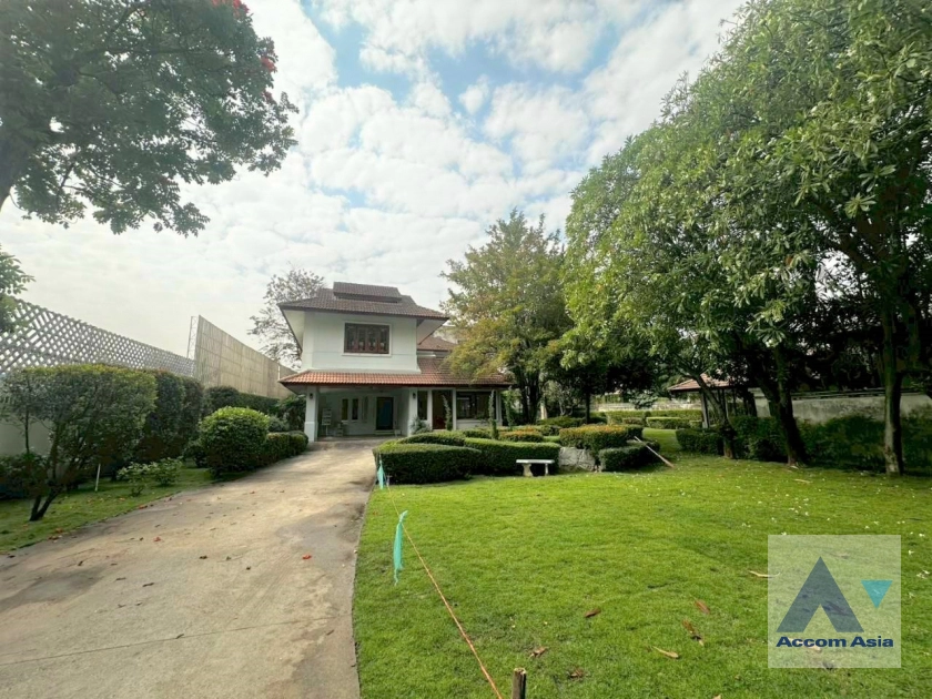  1  4 br House for rent and sale in New Phetchaburi ,Bangkok ARL Ramkhamhaeng 1918121