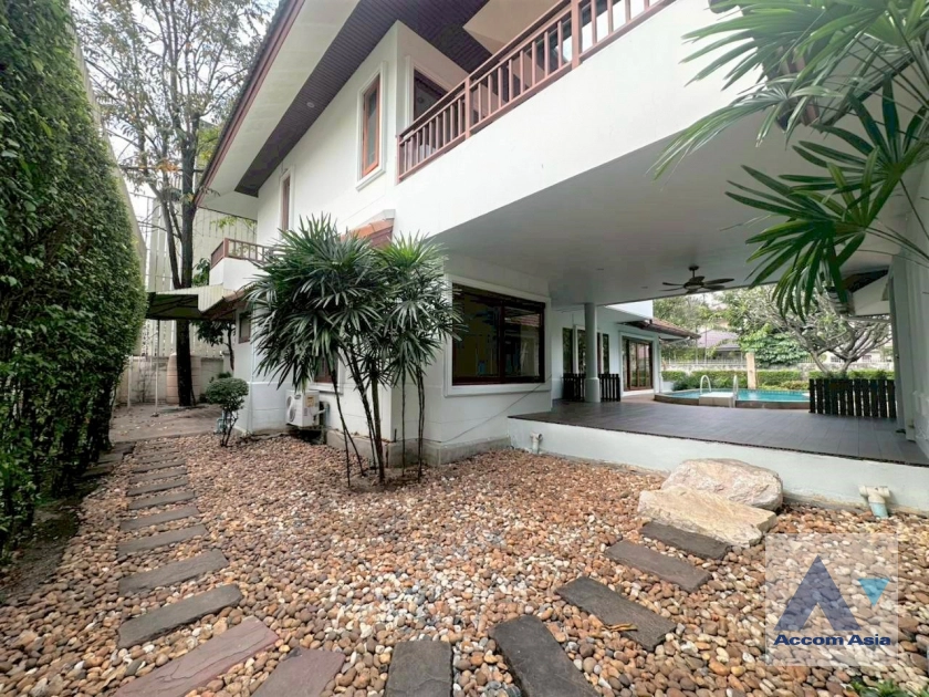 42  4 br House for rent and sale in New Phetchaburi ,Bangkok ARL Ramkhamhaeng 1918121