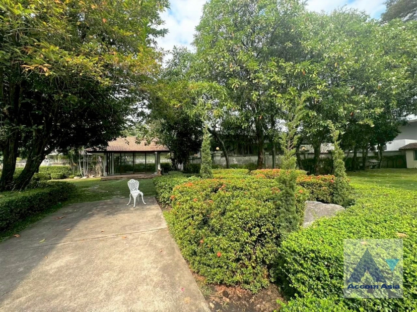 33  4 br House for rent and sale in New Phetchaburi ,Bangkok ARL Ramkhamhaeng 1918121