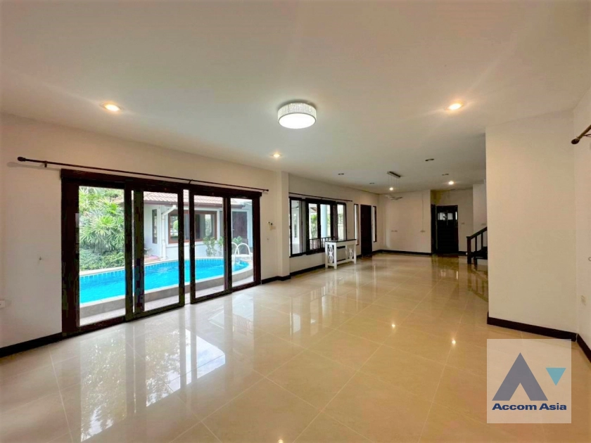 7  4 br House for rent and sale in New Phetchaburi ,Bangkok ARL Ramkhamhaeng 1918121