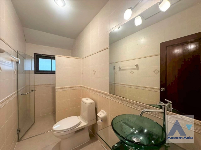 28  4 br House for rent and sale in New Phetchaburi ,Bangkok ARL Ramkhamhaeng 1918121