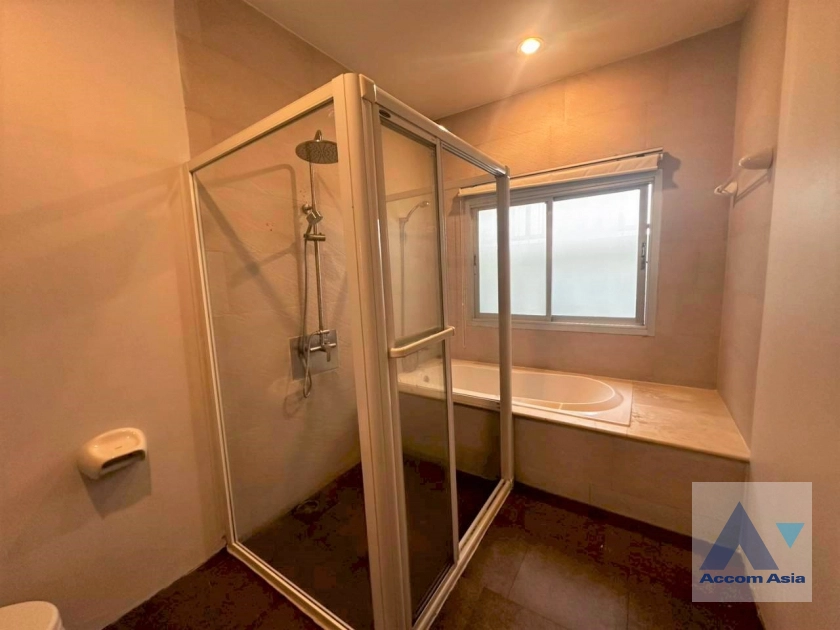 30  4 br House for rent and sale in New Phetchaburi ,Bangkok ARL Ramkhamhaeng 1918121