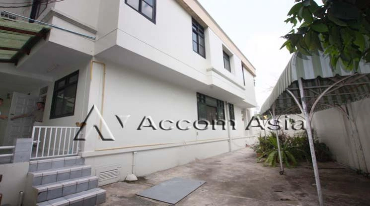 9  3 br House For Rent in Sukhumvit ,Bangkok BTS Phrom Phong 1718124