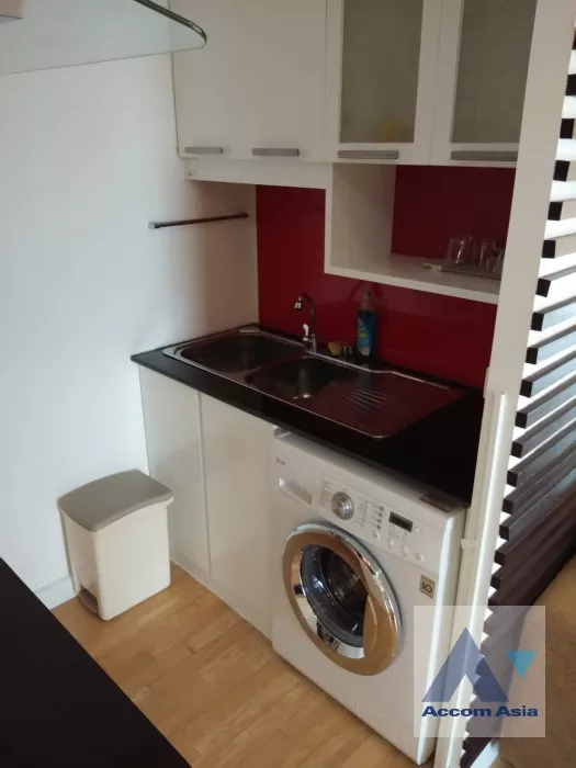 4  1 br Condominium For Rent in Charoen Nakhon ,Bangkok BTS Krung Thon Buri at Baan Sathorn Chaophraya 1518133