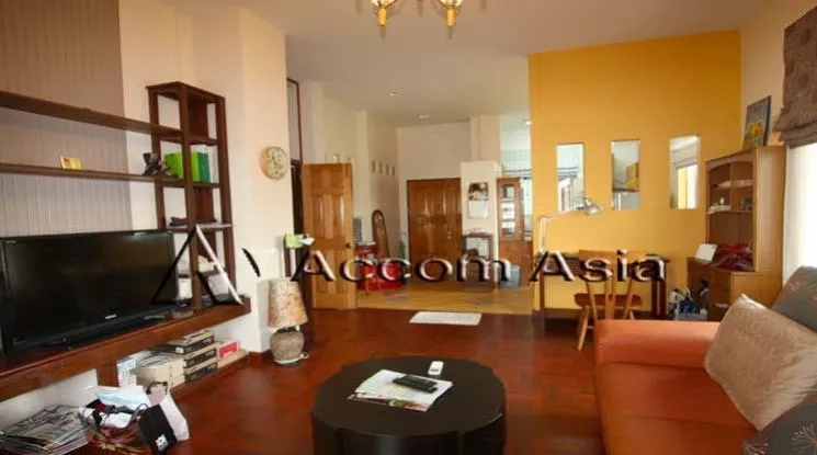  1  2 br Apartment For Rent in Phaholyothin ,Bangkok BTS Ari at Apartment For RENT 1418178