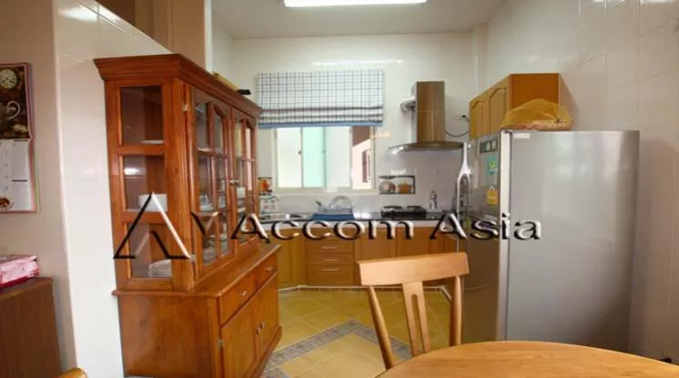 4  2 br Apartment For Rent in Phaholyothin ,Bangkok BTS Ari at Apartment For RENT 1418178