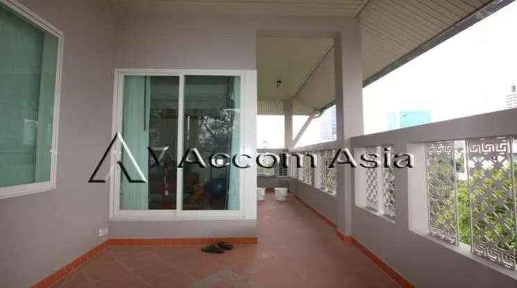 5  2 br Apartment For Rent in Phaholyothin ,Bangkok BTS Ari at Apartment For RENT 1418178