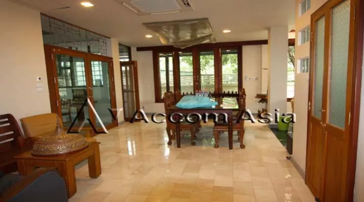  2  1 br Apartment For Rent in Phaholyothin ,Bangkok BTS Ari at Apartment For RENT 1418180