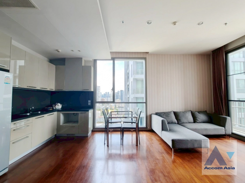 unit 2 Bedrooms  Condominium For Rent & Sale in Sukhumvit, Bangkok  near BTS Thong Lo (1518199)