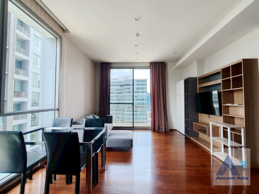 unit 2 Bedrooms  Condominium For Rent & Sale in Sukhumvit, Bangkok  near BTS Thong Lo (1518199)