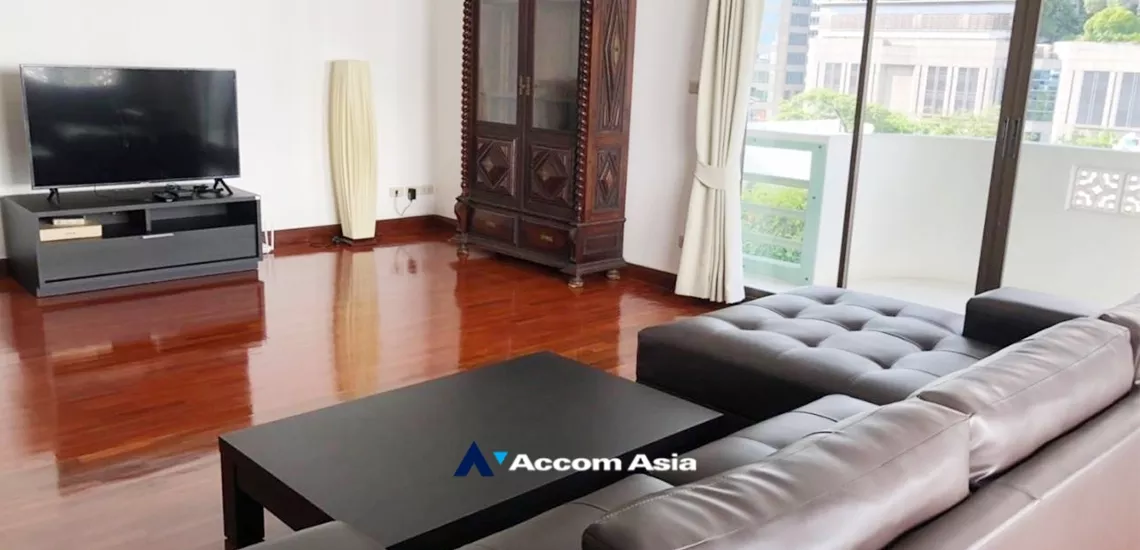 unit 2 Bedrooms  Apartment For Rent in Ploenchit, Bangkok  near BTS Chitlom (1418204)