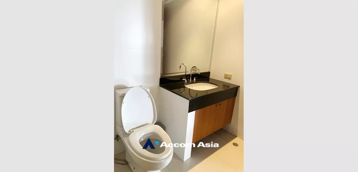 15  2 br Apartment For Rent in Ploenchit ,Bangkok BTS Chitlom at Privacy Low Rise 1418204