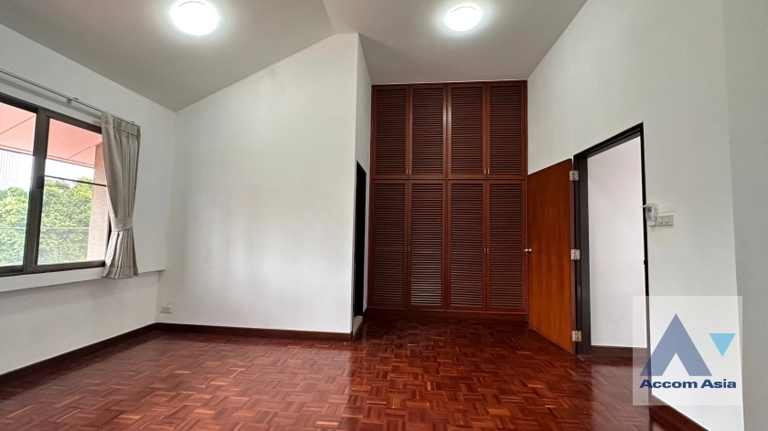 19  3 br Townhouse For Rent in Phaholyothin ,Bangkok BTS Ari at Townhouse Phaholyothin 1818217