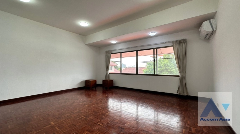 17  3 br Townhouse For Rent in Phaholyothin ,Bangkok BTS Ari at Townhouse Phaholyothin 1818217