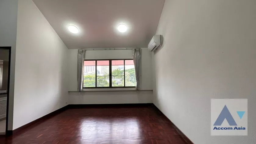 18  3 br Townhouse For Rent in Phaholyothin ,Bangkok BTS Ari at Townhouse Phaholyothin 1818218