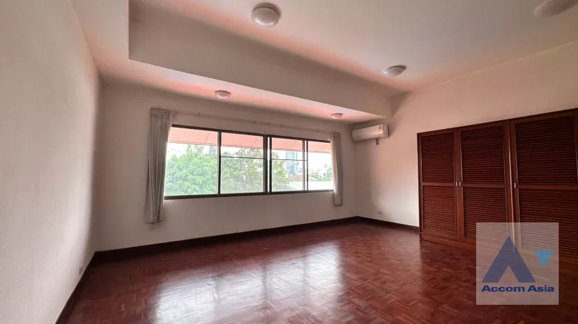 16  3 br Townhouse For Rent in Phaholyothin ,Bangkok BTS Ari at Townhouse Phaholyothin 1818218