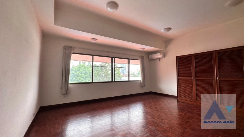 16  3 br Townhouse for rent and sale in Phaholyothin ,Bangkok BTS Ari at Townhouse Phaholyothin 1818218