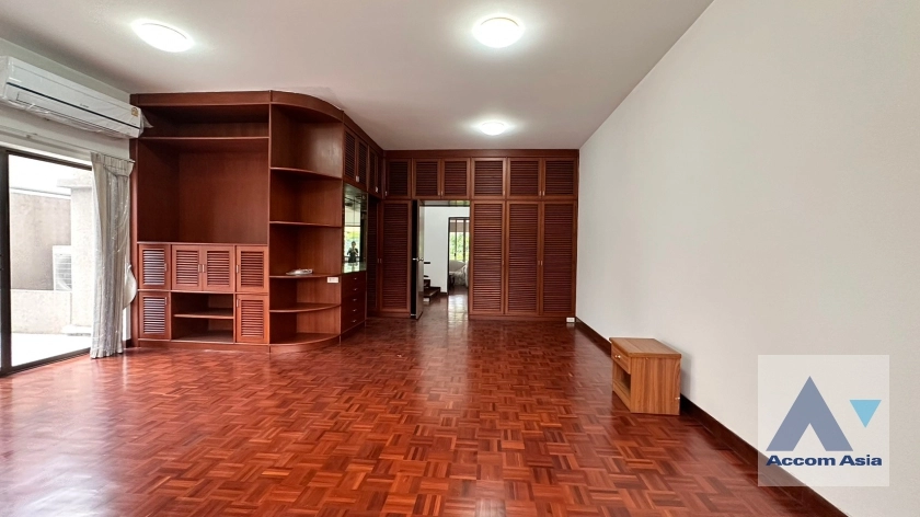 13  3 br Townhouse for rent and sale in Phaholyothin ,Bangkok BTS Ari at Townhouse Phaholyothin 1818218