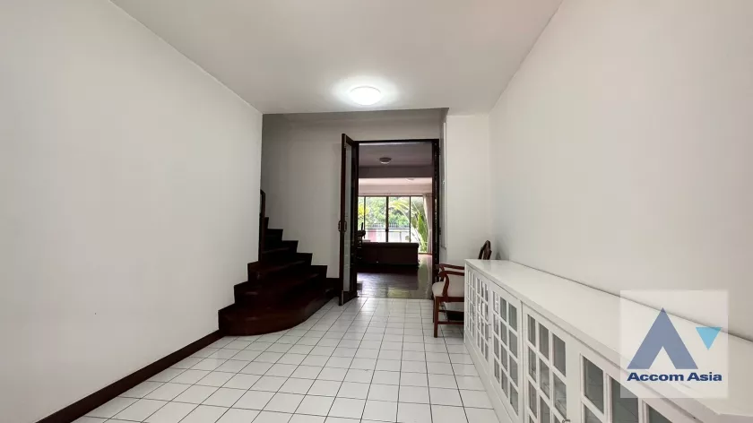 4  3 br Townhouse For Rent in Phaholyothin ,Bangkok BTS Ari at Townhouse Phaholyothin 1818218