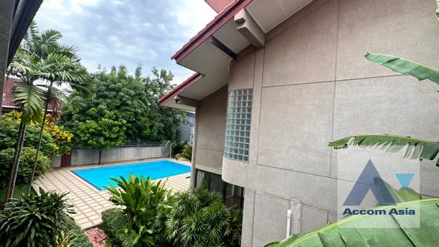 18  3 br Townhouse For Rent in Phaholyothin ,Bangkok BTS Ari at Townhouse Phaholyothin 1818220